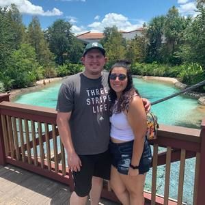 Meet your Posher, Dustan